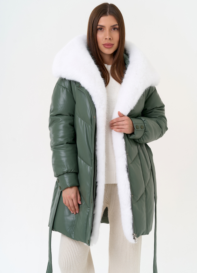 Женский пуховик из эко кожи с отделкой из эко меха модель № 30736 меха малина