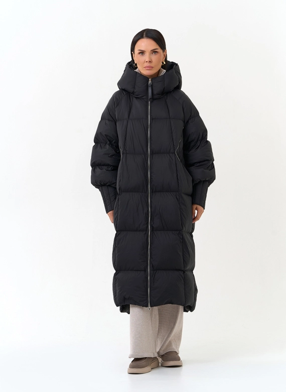 Женский пуховик с капюшоном фото