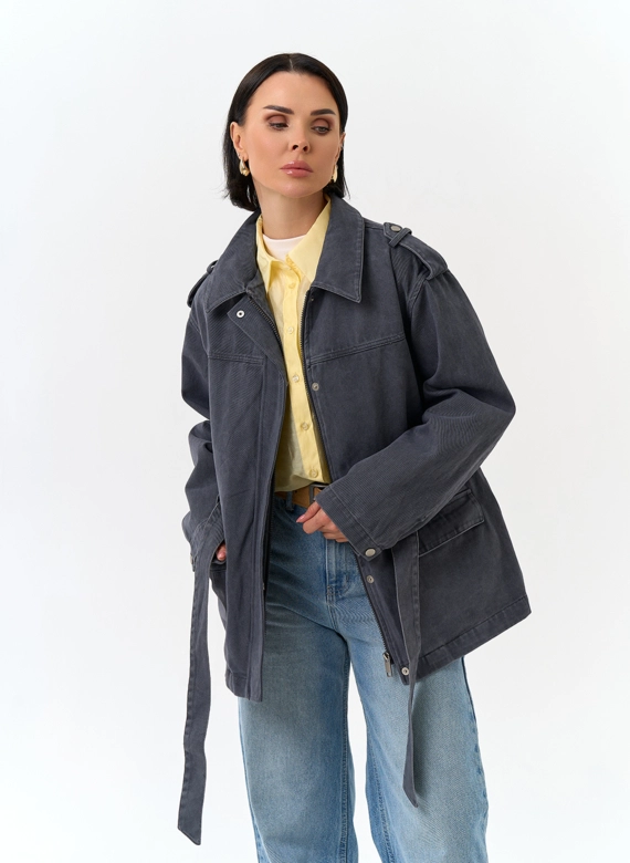 Женская джинсовая куртка с поясом