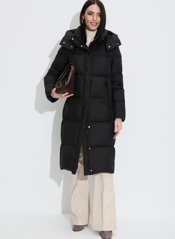 Женский пуховик с капюшоном фото