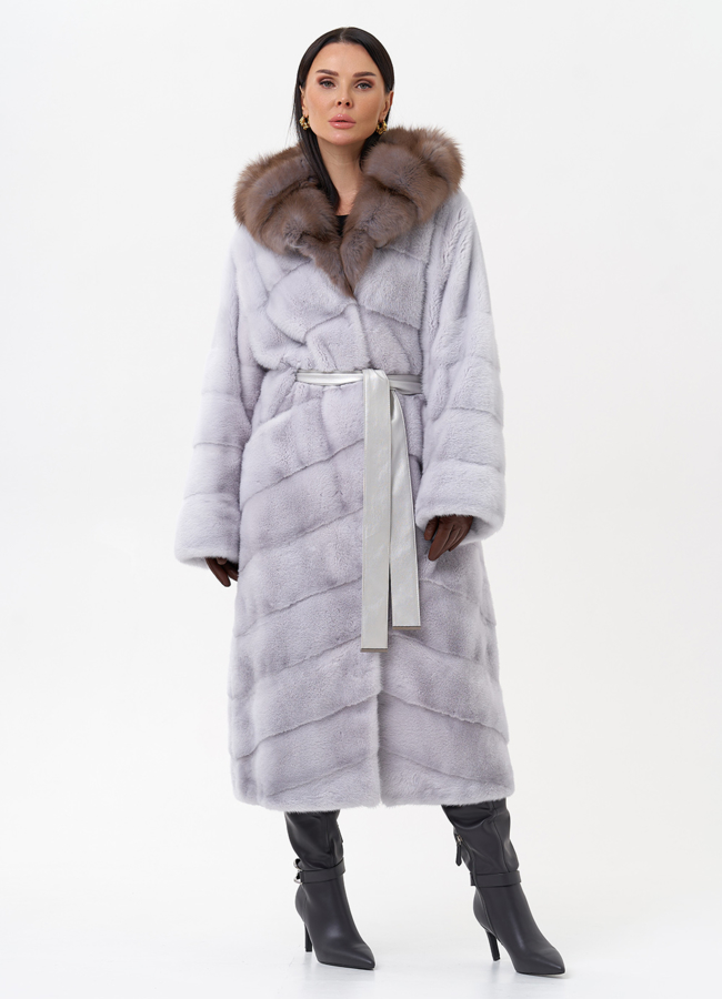 фото Норковая шуба с капюшоном из меха куницы модель № 27572